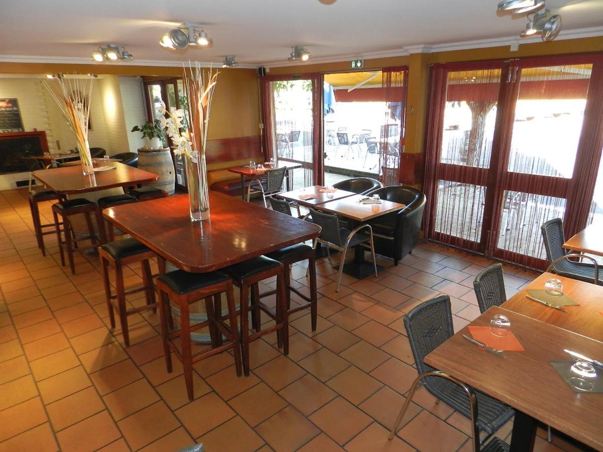 Logis Les Provinciales Hotel Arpajon-sur-Cere