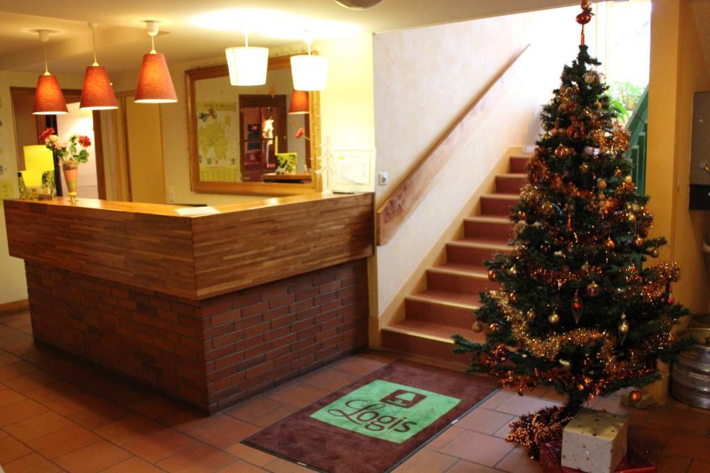 Logis Les Provinciales Arpajon-sur-Cere