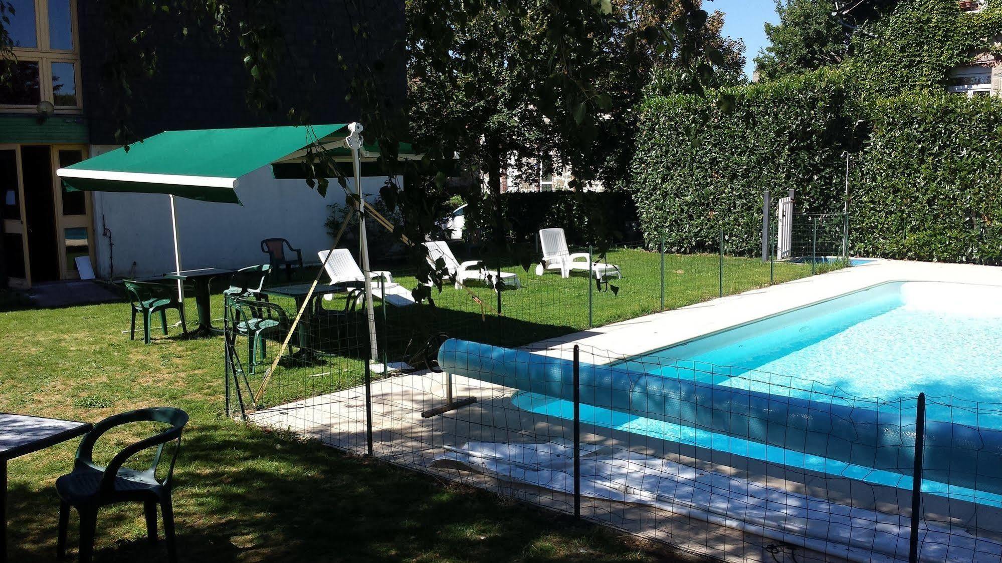 Hotel Logis Les Provinciales 2*